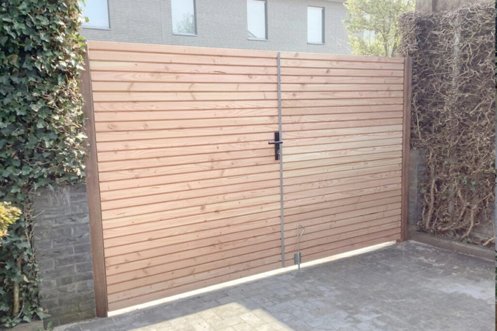 Houten tuinpoort