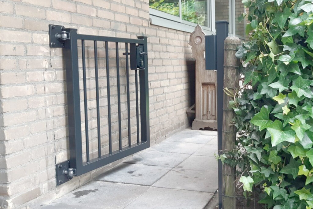 Tuinpoorten op maat online kopen