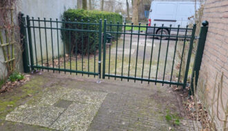 Tuinpoorten van staal