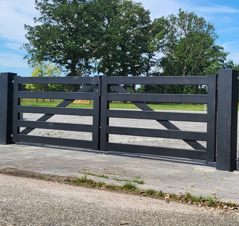 metalen opritpoort