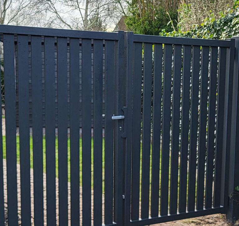 Moderne metalen poorten