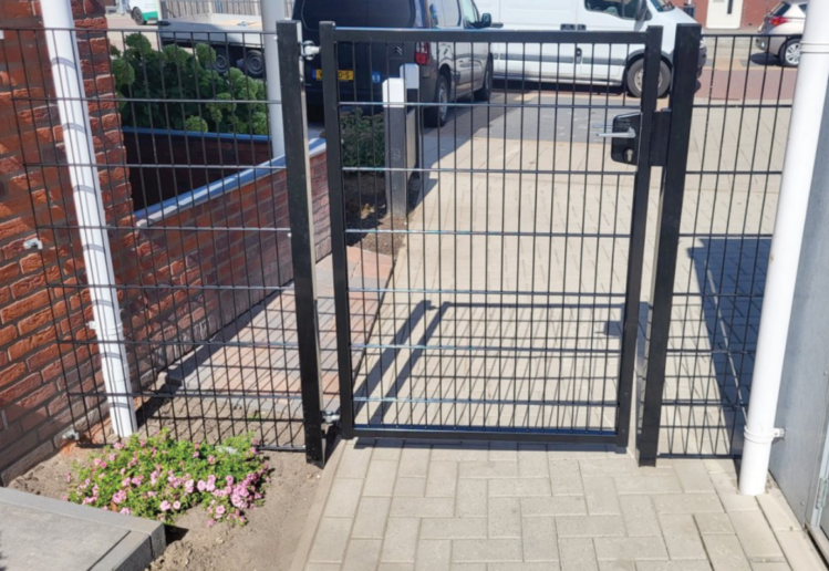Dubbelstaafmat tuinpoort zwart
