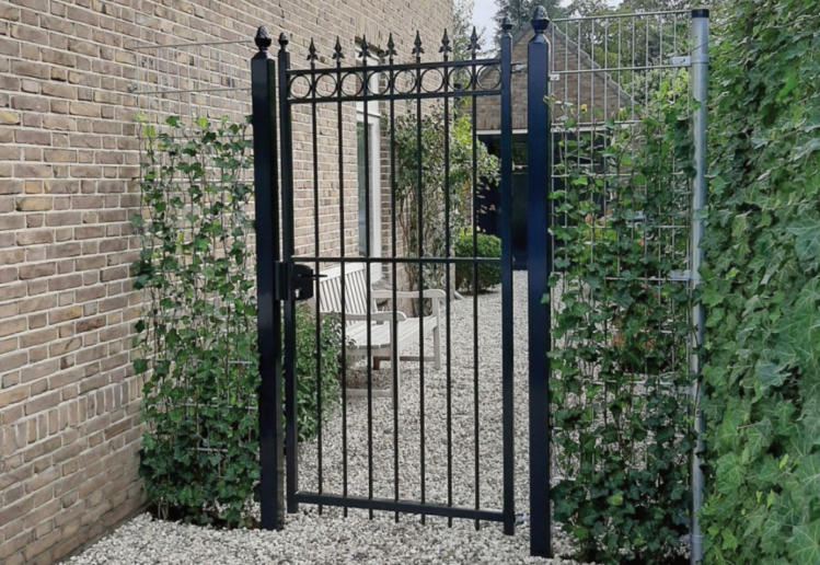 Stalen poorten laten installeren